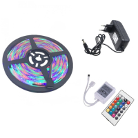 YWXLight 5m SMD 2835 RGB LED valonauha, Kaukosäädin, 300kpl LEDiä, 12V/2A 4pin