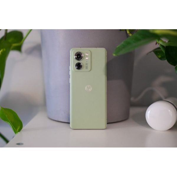 käytetty Motorola Edge 40 8/256Gb, IP65/68, takuu 12kk - Image 2