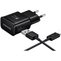 Samsung 15W Fast Charge -pikalaturi USB A, Type-C -kaapelilla