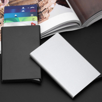 Antimagneettinen luottokorttikotelo, 5 kortille (valkoinen)