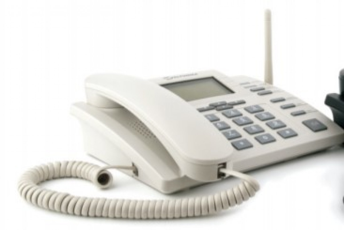 Teltonika GSM - pöytäpuhelin käytetty takuu 1kk