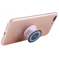 Pop Socket 16 tribaalia, autotelineellä