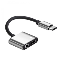 Smartte USB-C / C-type 3.5mm Aux adapteri latausportilla (hopea)
