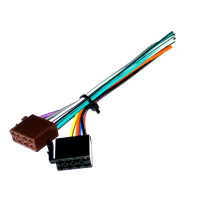 Alternative view of Smartte ISO-liitin autoradioihin ja muille radiovastaanottimille