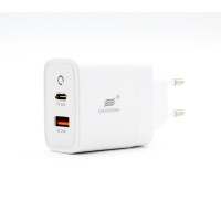 Svensson USB A + USB-C GaN 45W pikalaturi